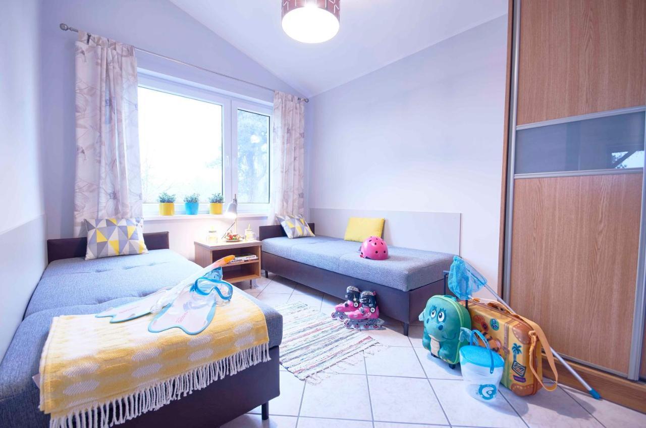 Arenda Apartamenty&Domki Caloroczne Sierakow  Exterior foto