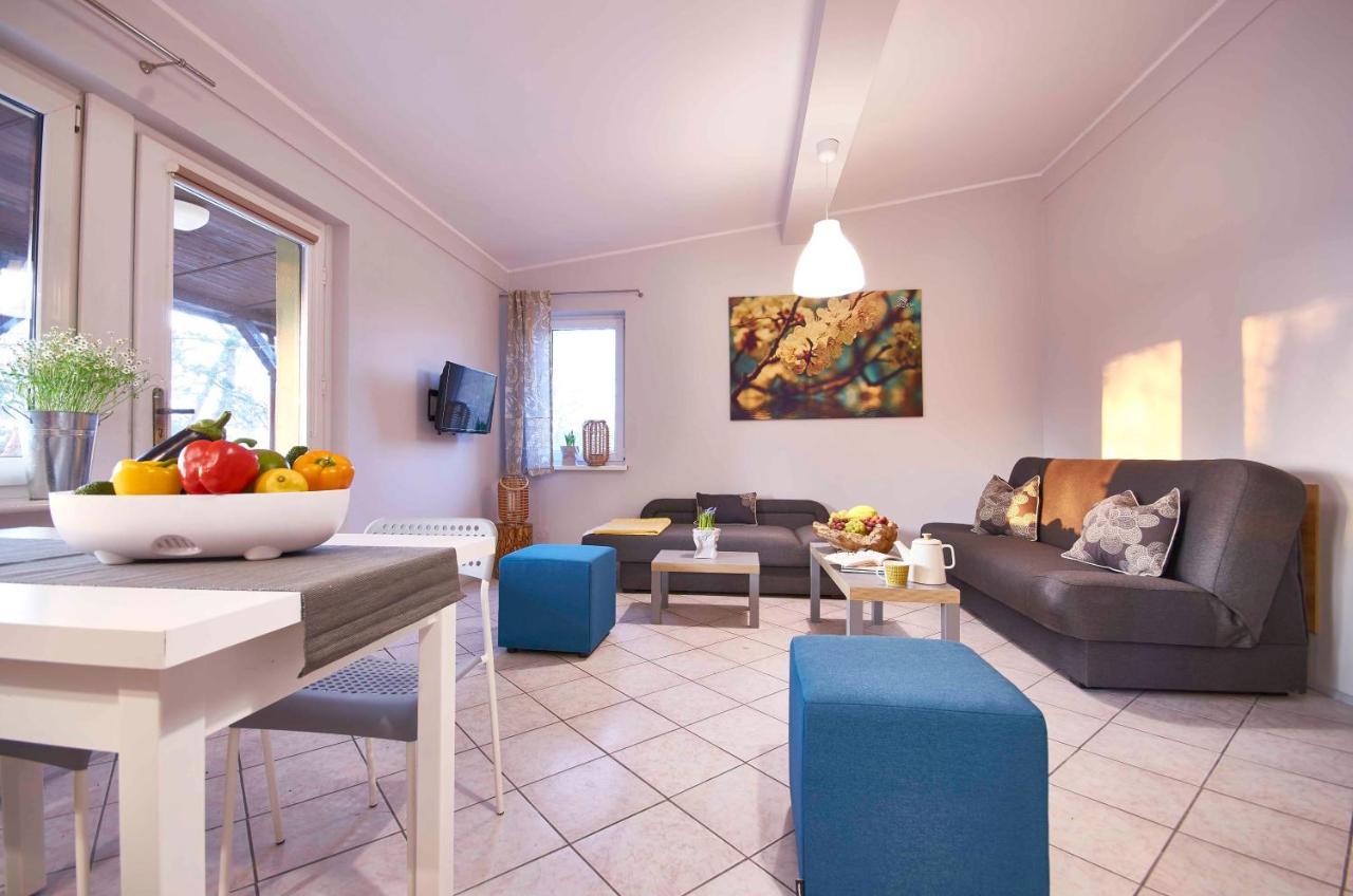 Arenda Apartamenty&Domki Caloroczne Sierakow  Exterior foto