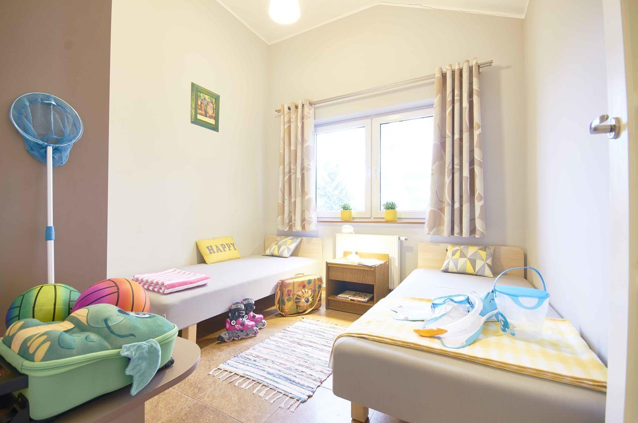 Arenda Apartamenty&Domki Caloroczne Sierakow  Exterior foto